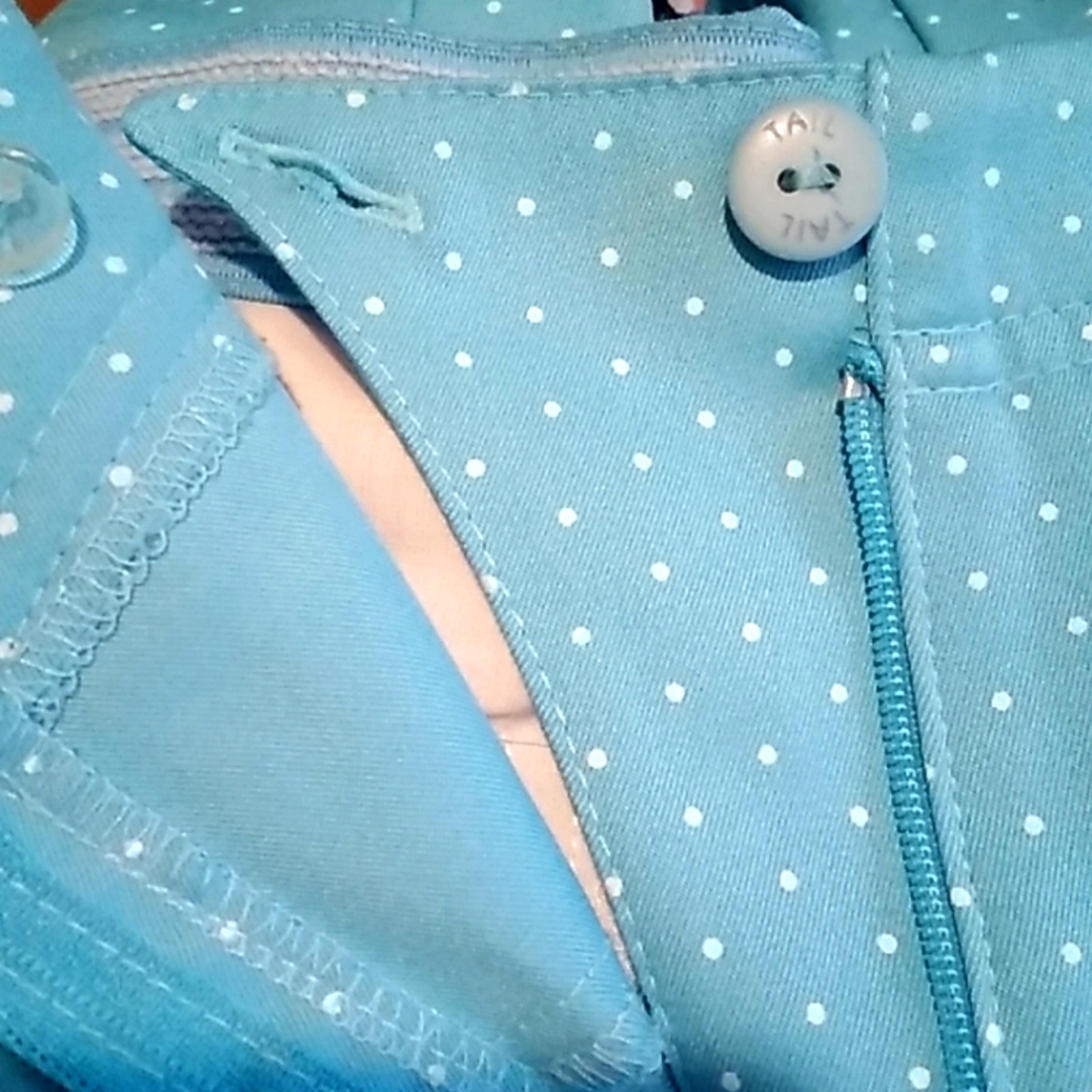 Tail Capri Sz 10 - image 6